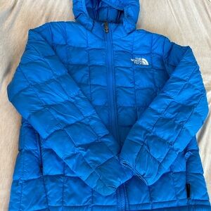 North Face puff thermoball Jacket with Hood size L (12)